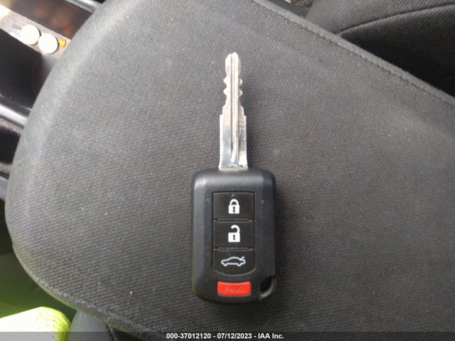 JA32U2FU1HU001776 Mitsubishi Lancer Es/le
