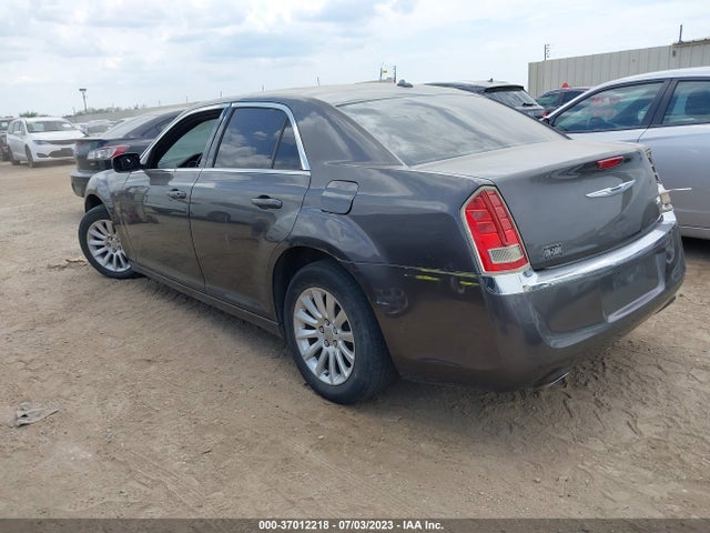 Chrysler 300 2014 2C3CCAAG5EH175826 Image 3