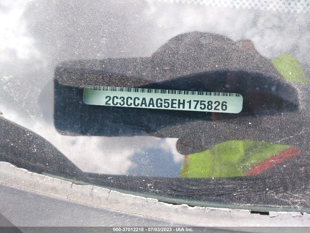 Chrysler 300 2014 2C3CCAAG5EH175826 Image 9