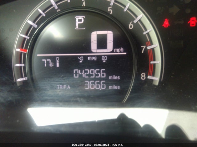 Honda CR-V LX 2019 2HKRW6H38KH201772 Image 15