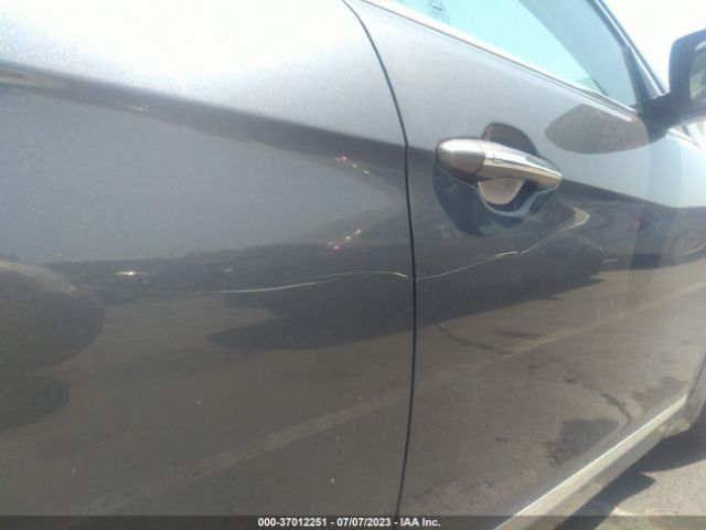 KNALN4D79E5155599 KIA Cadenza Premium