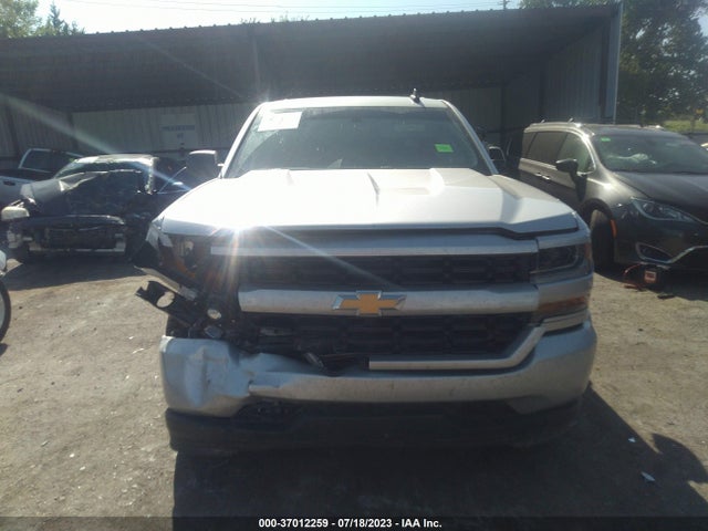 Chevrolet Silverado 1500 Custom 2018 3GCUKPEC7JG144651 Image 12