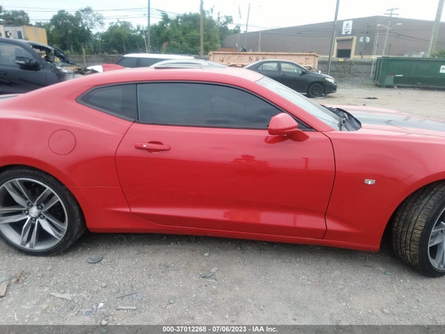 Chevrolet Camaro 1lt 2018 1G1FB1RS9J0157101 Image 13