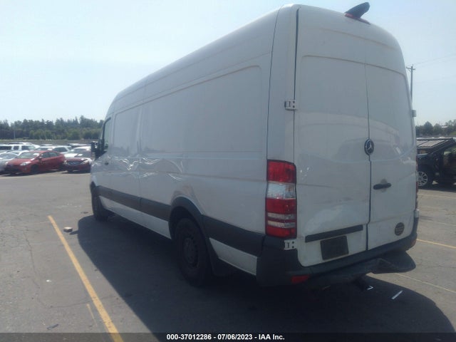 WD3PE8CD0JP613445 Mercedes-Benz SPRINTER CARGO VAN