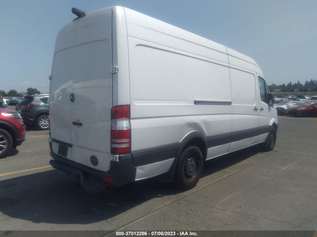 WD3PE8CD0JP613445 Mercedes-Benz SPRINTER CARGO VAN