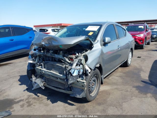 3N1CN7AP1EL816926 Nissan VERSA SV