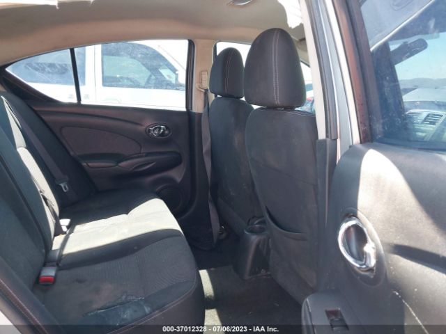 3N1CN7AP1EL816926 Nissan VERSA SV