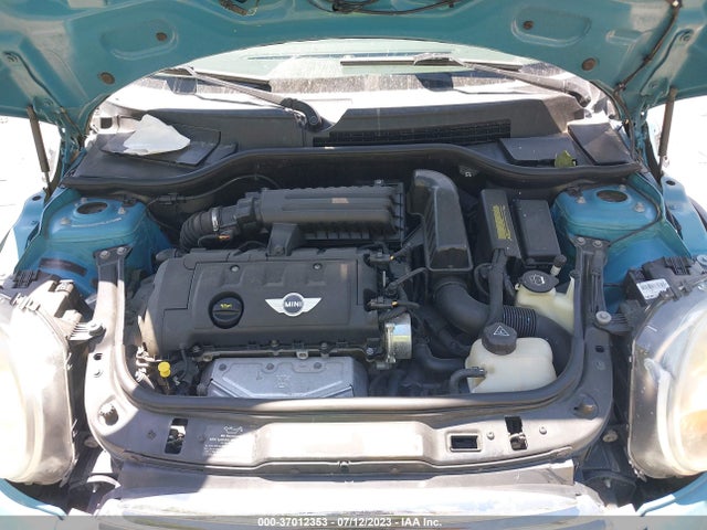 2007 MINI COOPER HARDTOP VIN: WMWMF33527TL67822