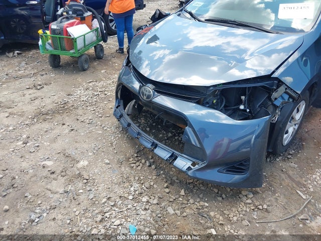 2018 TOYOTA COROLLA L/LE/XLE/SE/XSE VIN: 2T1BURHE9JC972673
