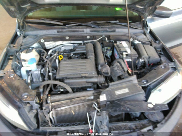 3VW2B7AJ3HM252978 Volkswagen Jetta 1.4t S