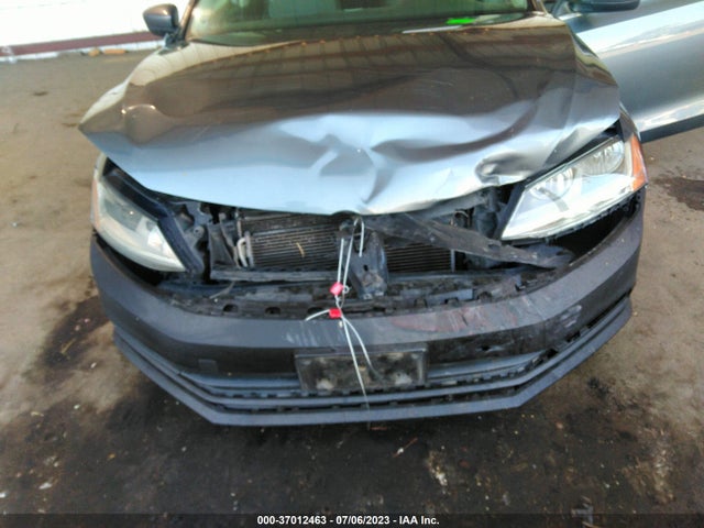 3VW2B7AJ3HM252978 Volkswagen Jetta 1.4t S