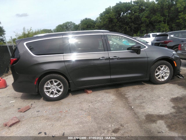 2C4RC1BG8MR584996 Chrysler Pacifica Touring L