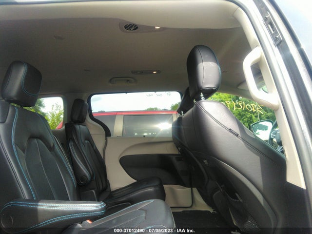 2C4RC1BG8MR584996 Chrysler Pacifica Touring L