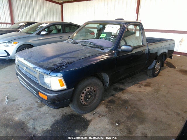 1994 TOYOTA PICKUP 1/2 TON SHORT WHLBSE DX VIN: 4TARN81P7RZ290129