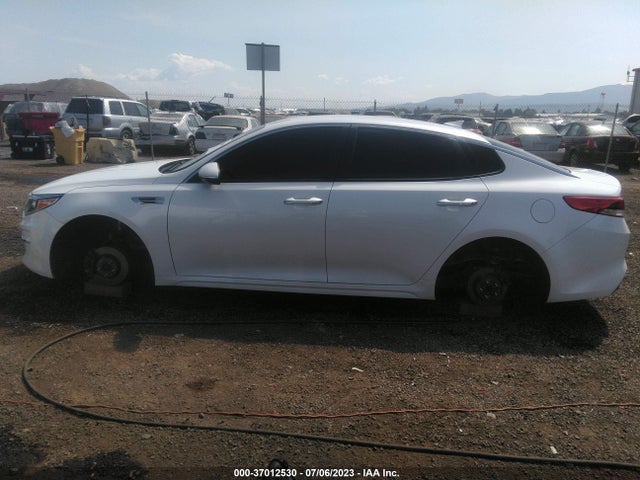 KIA Optima Lx 2016 KNAGT4L39G5076023 Image 6