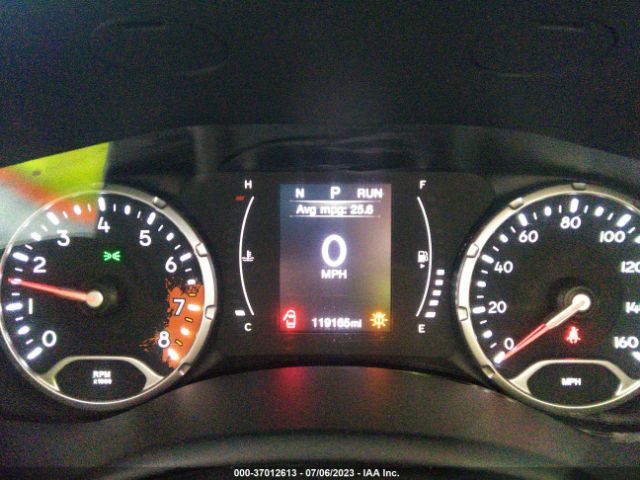 ZACCJBBTXGPD90784 Jeep Renegade Latitude