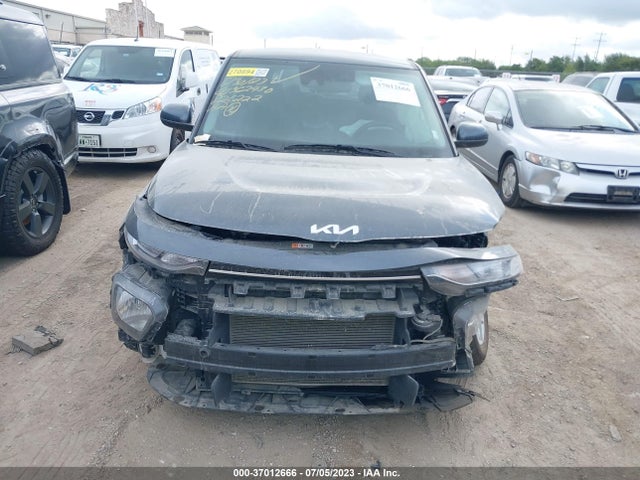 KIA SOUL LX 2022 KNDJ23AU4N7826222 Image 4