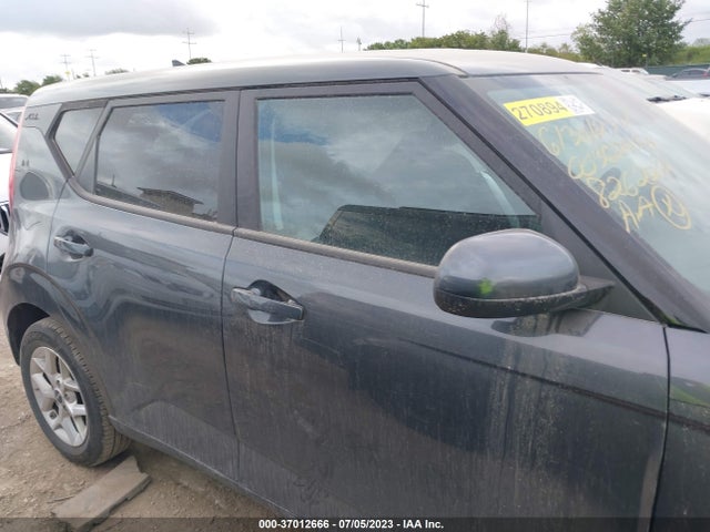 KIA SOUL LX 2022 KNDJ23AU4N7826222 Image 5
