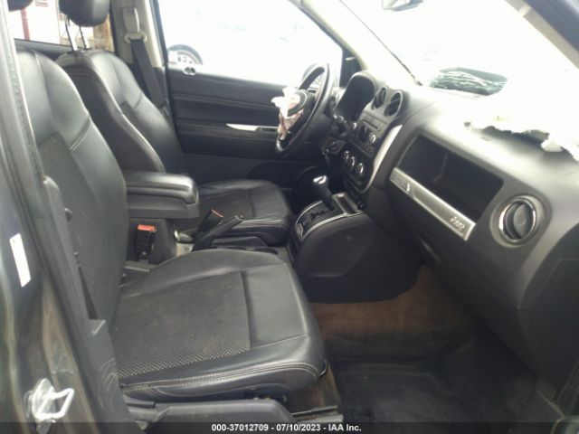 1C4NJDEB0ED585778 Jeep Compass Latitude