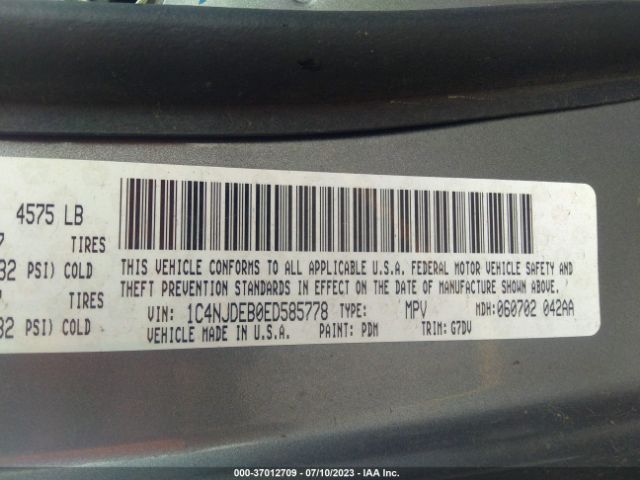 1C4NJDEB0ED585778 Jeep Compass Latitude