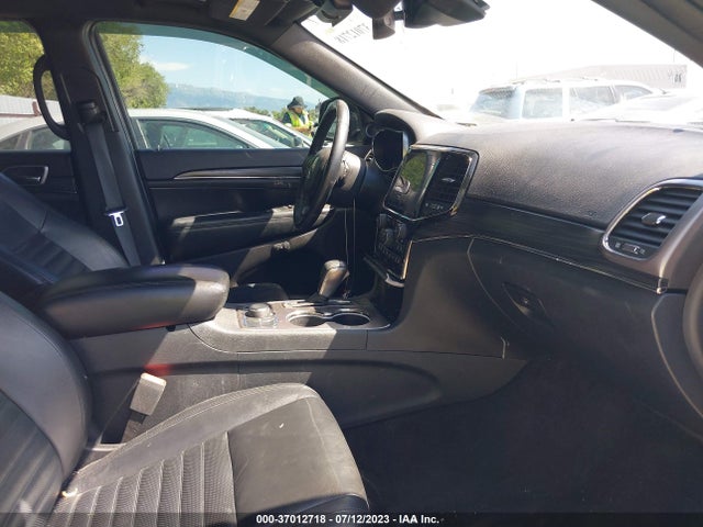 1C4RJFBG6KC584584 Jeep Grand Cherokee Limited X