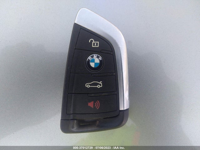 WBXHT3C35G5E47475 BMW X1