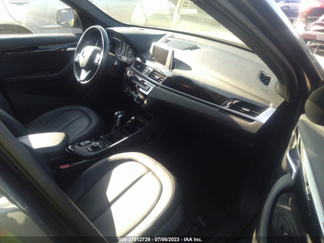 WBXHT3C35G5E47475 BMW X1