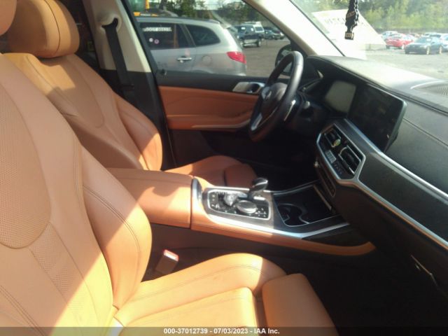 5UXCW2C01N9M48140 BMW X7 Xdrive40i
