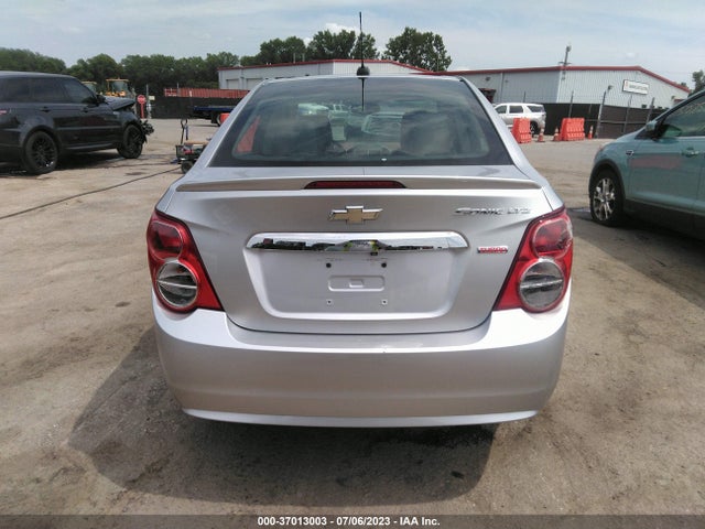 Chevrolet SONIC LTZ 2016 1G1JE5SB2G4137521 Image 17