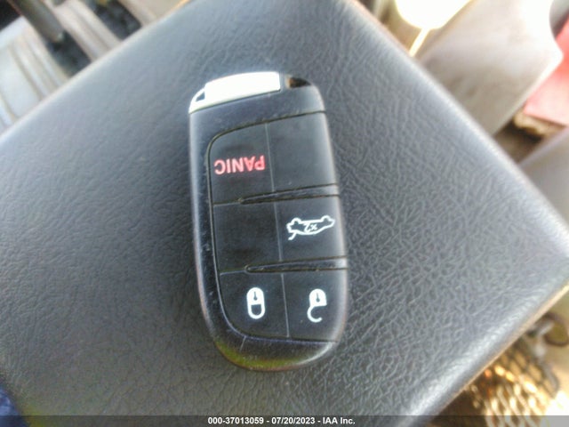 1C3CCCAB1GN154496 Chrysler 200 Limited