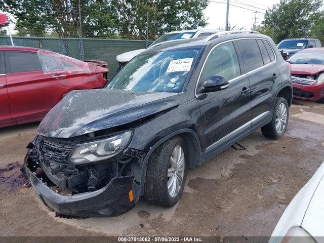 WVGAV7AX0GW526948 Volkswagen TIGUAN SE