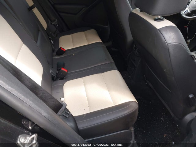 WVGAV7AX0GW526948 Volkswagen TIGUAN SE