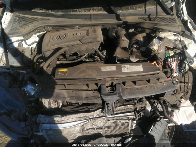 3VW917AU3FM021846 Volkswagen Golf Tsi S