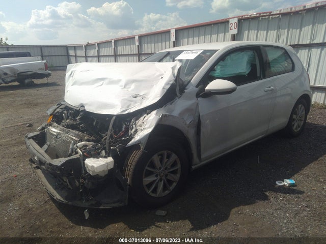 3VW917AU3FM021846 Volkswagen Golf Tsi S