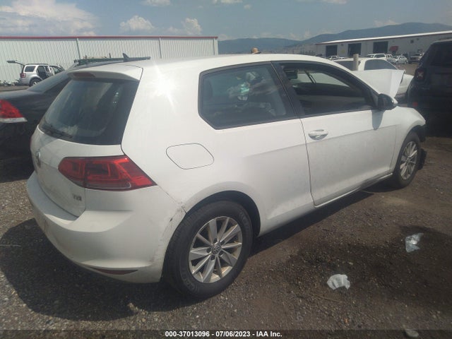 3VW917AU3FM021846 Volkswagen Golf Tsi S
