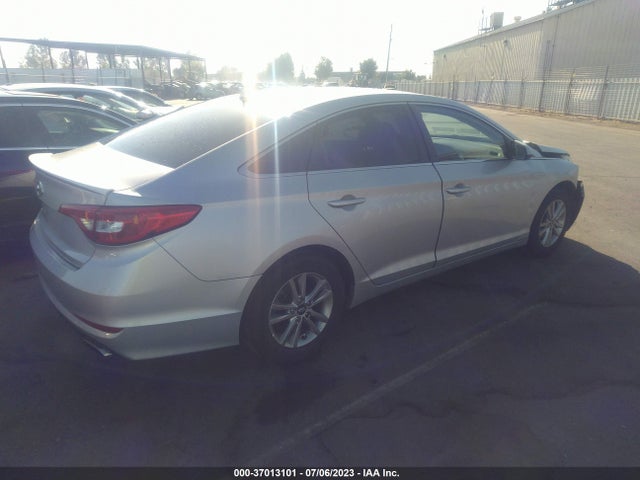 Hyundai Sonata 2.4l 2017 5NPE24AF1HH465718 Image 10