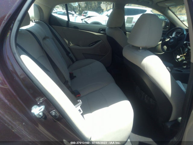 KIA Optima Lx 2014 5XXGM4A70EG280580 Image 9
