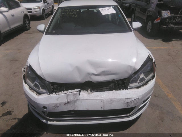 3VW217AU2GM022313 Volkswagen Golf Tsi S