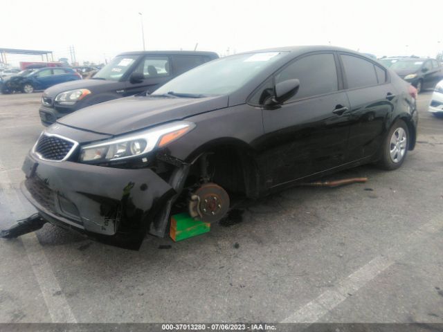 3KPFK4A77JE221210 KIA FORTE LX