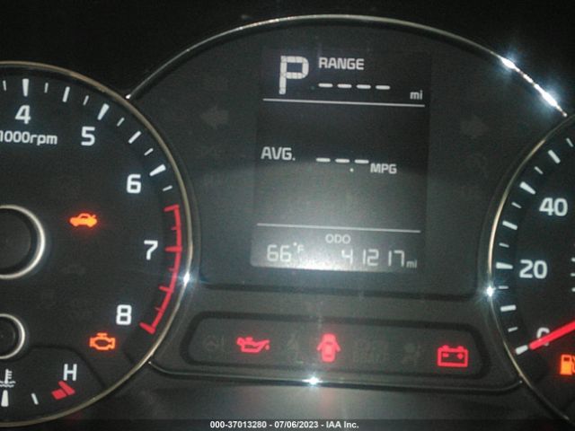 3KPFK4A77JE221210 KIA FORTE LX