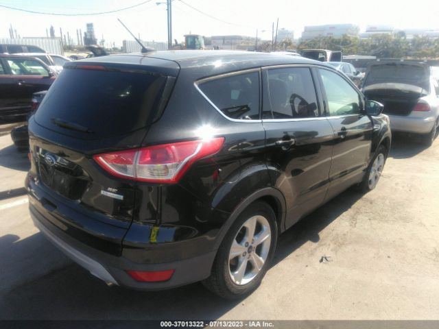 1FMCU0GX5FUB95367 Ford ESCAPE SE