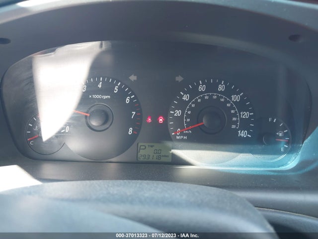 2005 HYUNDAI ELANTRA GLS/GT VIN: KMHDN56D65U132864