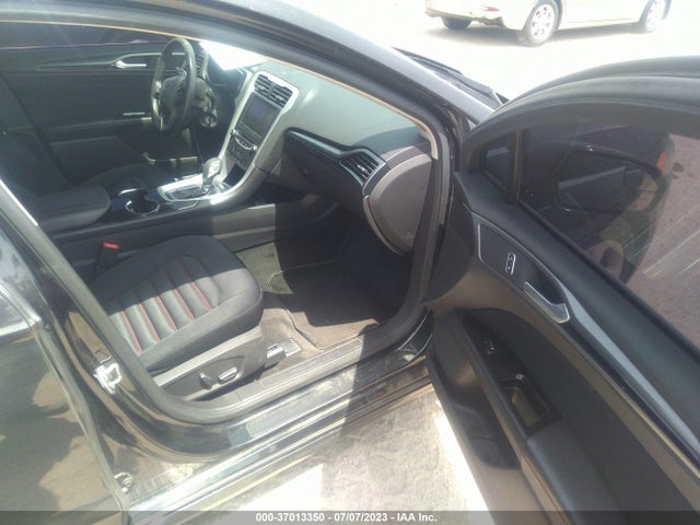 2015 FORD FUSION SE VIN: 3FA6P0H76FR150278