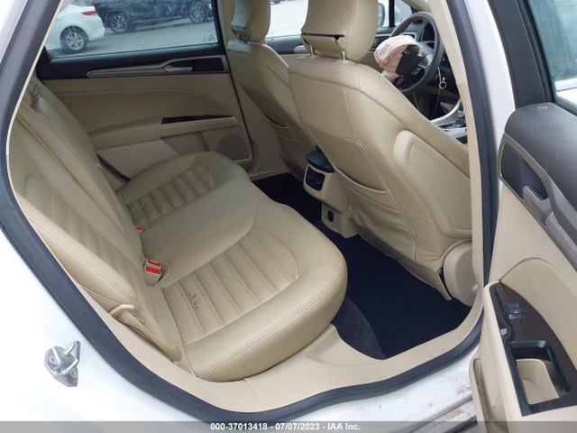 2015 FORD FUSION SE VIN: 3FA6P0HD6FR169497