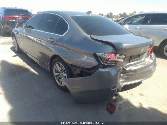 WBA5A5C59FD512734 BMW 5 Series 528i