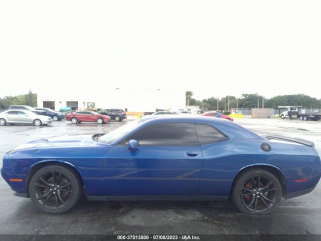2C3CDZAG3JH270598 Dodge Challenger Sxt Plus