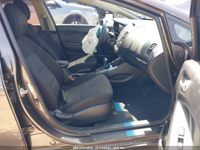 3KPFK4A74JE165484 KIA FORTE LX