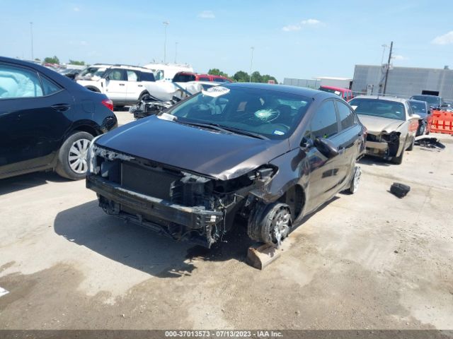 3KPFK4A74JE165484 KIA FORTE LX