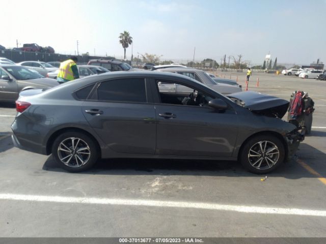 3KPF24AD0NE464126 KIA Forte Lxs