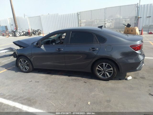 3KPF24AD0NE464126 KIA Forte Lxs